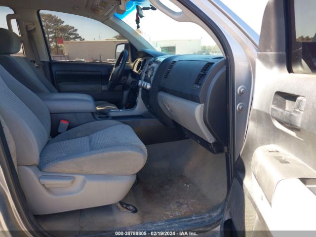 Photo 4 VIN: 5TFRM5F1XAX015543 - TOYOTA TUNDRA 