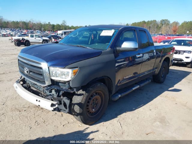 Photo 1 VIN: 5TFRM5F1XBX026429 - TOYOTA TUNDRA 