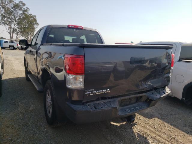 Photo 2 VIN: 5TFRM5F1XCX039358 - TOYOTA TUNDRA DOU 