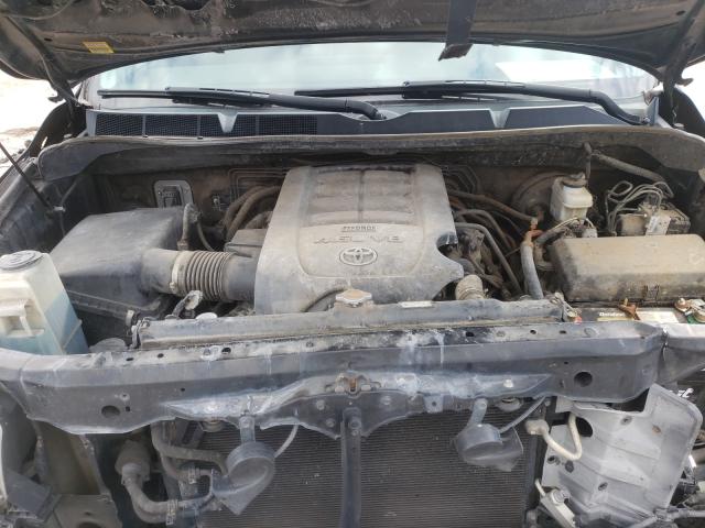 Photo 6 VIN: 5TFRM5F1XDX054640 - TOYOTA TUNDRA DOU 