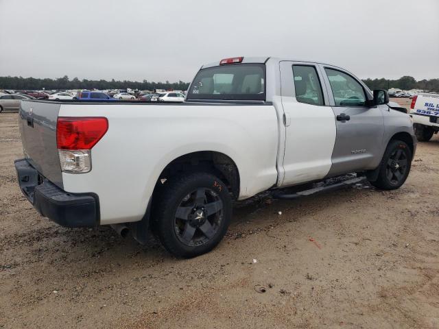 Photo 2 VIN: 5TFRM5F1XDX056064 - TOYOTA TUNDRA DOU 