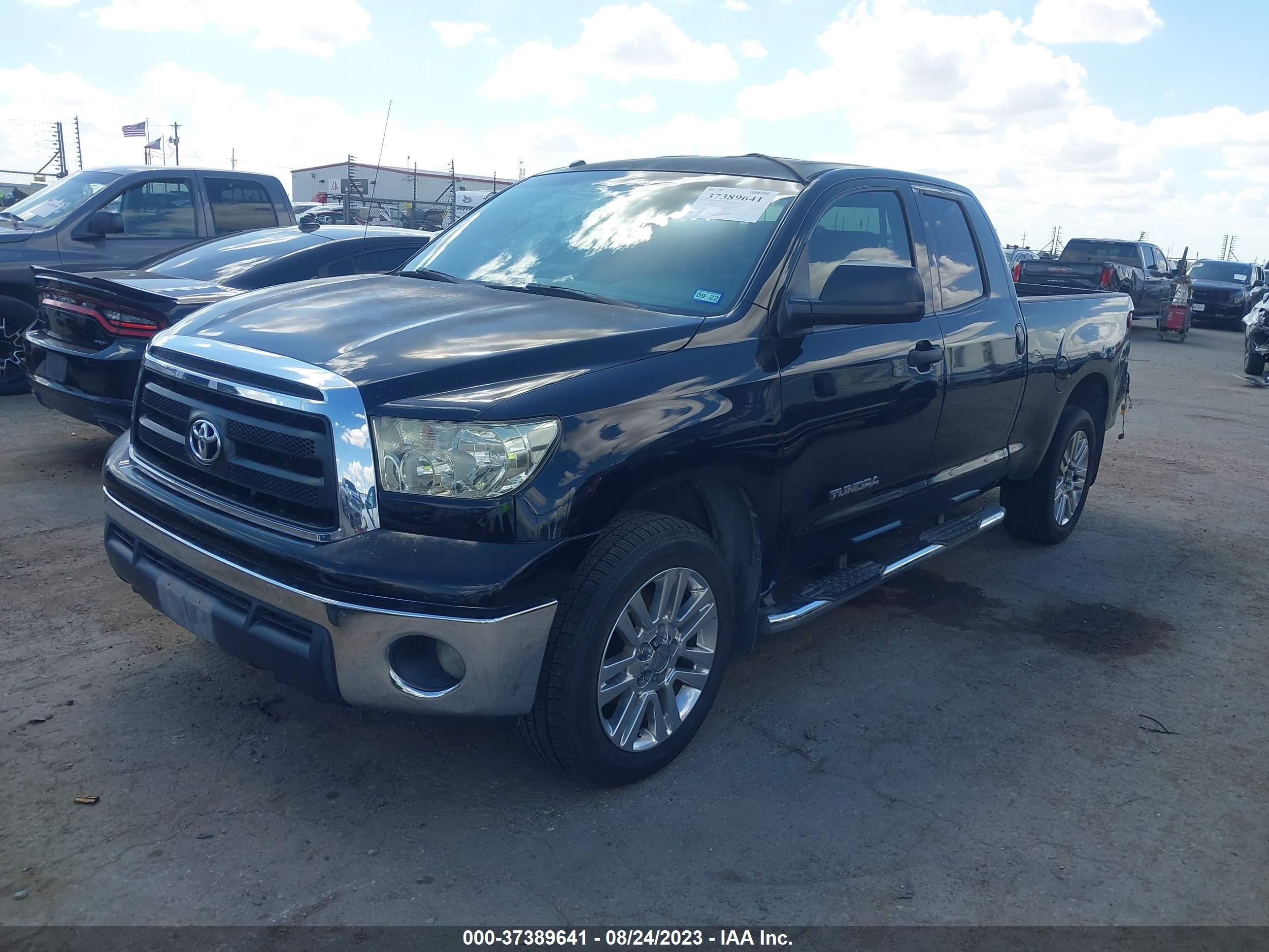 Photo 1 VIN: 5TFRM5F1XDX056792 - TOYOTA TUNDRA 