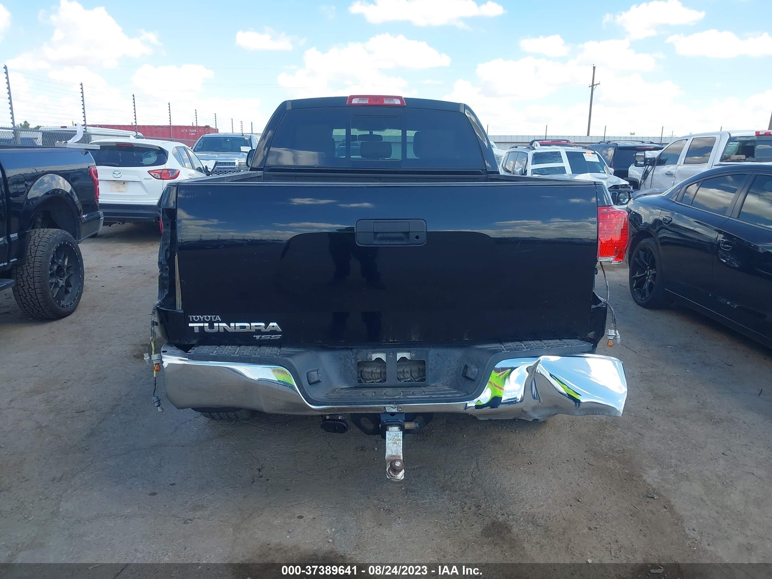 Photo 15 VIN: 5TFRM5F1XDX056792 - TOYOTA TUNDRA 