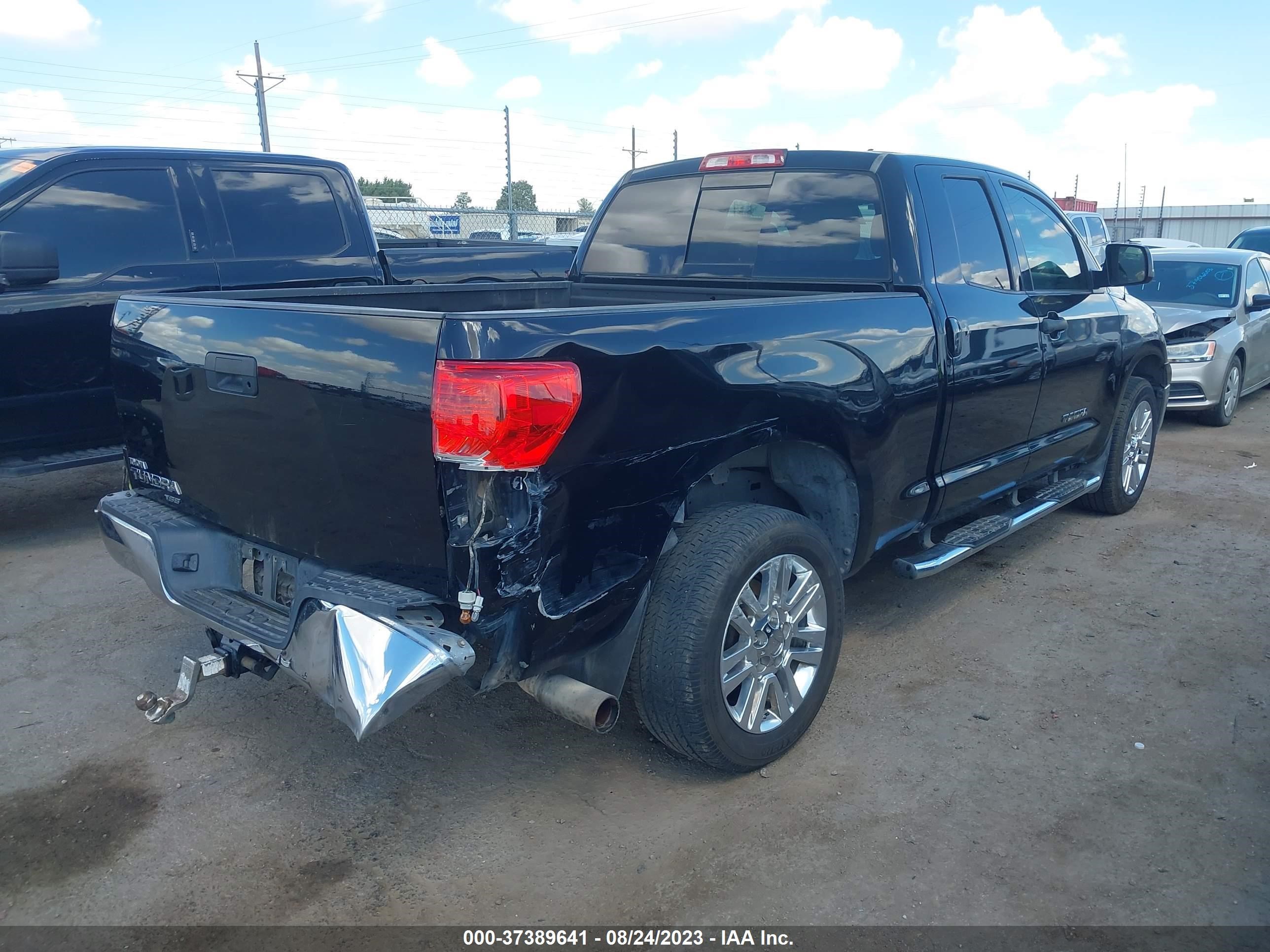 Photo 3 VIN: 5TFRM5F1XDX056792 - TOYOTA TUNDRA 