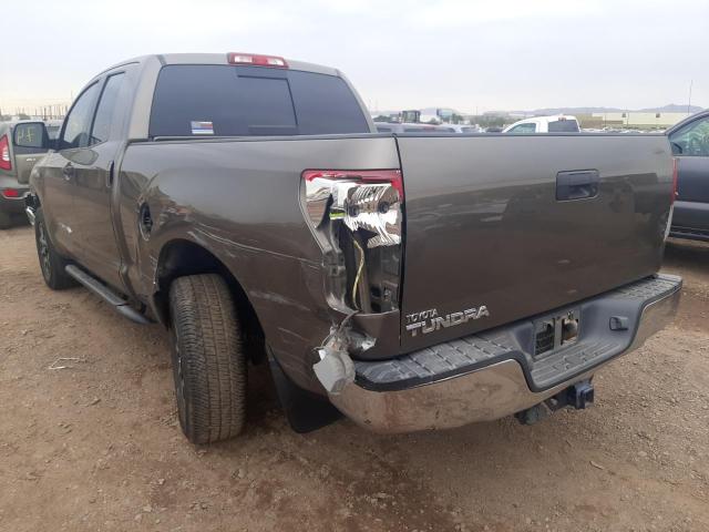 Photo 2 VIN: 5TFRM5F1XDX067548 - TOYOTA TUNDRA DOU 