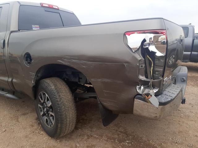 Photo 8 VIN: 5TFRM5F1XDX067548 - TOYOTA TUNDRA DOU 