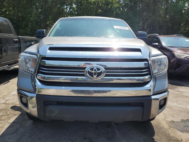 Photo 4 VIN: 5TFRM5F1XGX101864 - TOYOTA TUNDRA DOU 