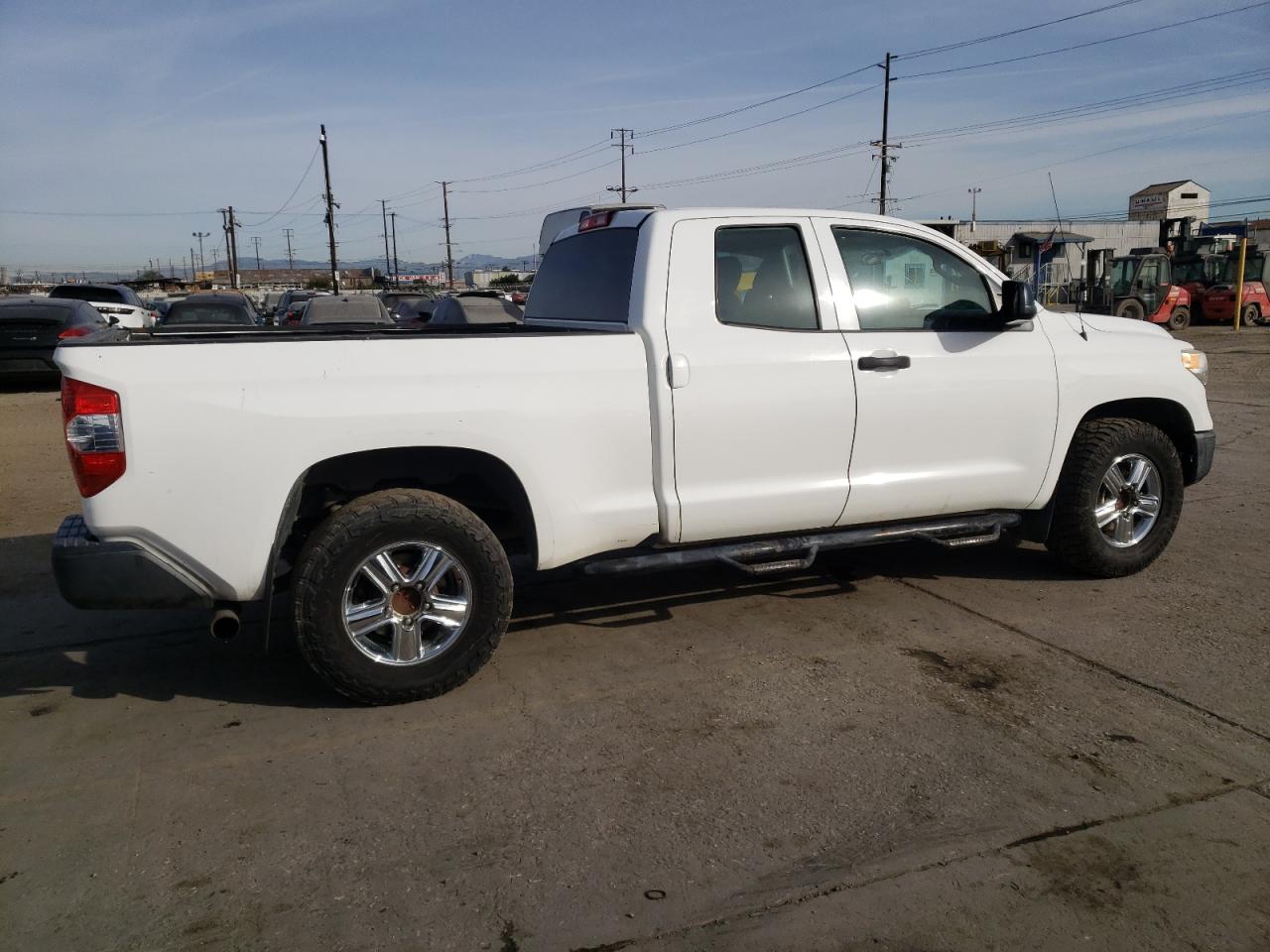 Photo 2 VIN: 5TFRM5F1XGX105879 - TOYOTA TUNDRA 