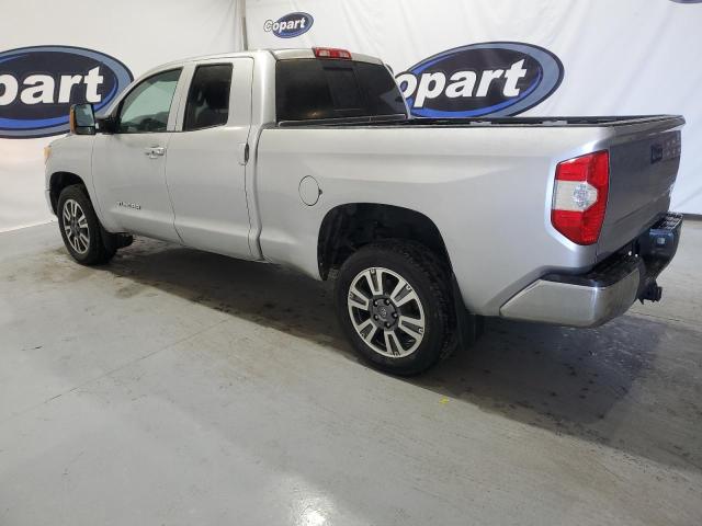 Photo 1 VIN: 5TFRM5F1XHX111053 - TOYOTA TUNDRA DOU 