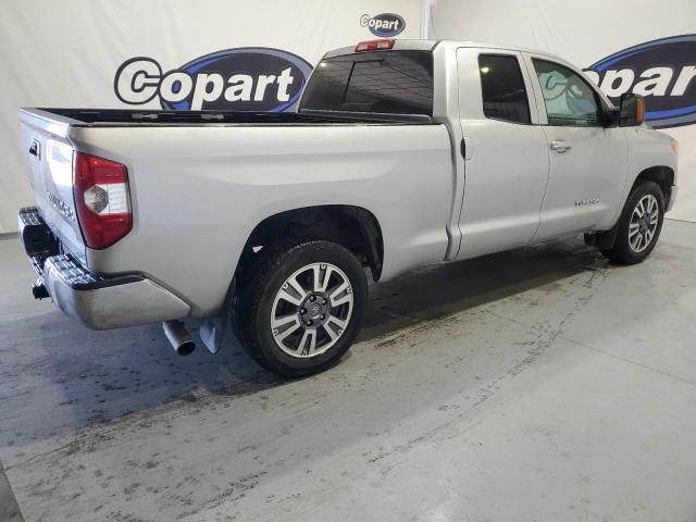 Photo 2 VIN: 5TFRM5F1XHX111053 - TOYOTA TUNDRA DOU 