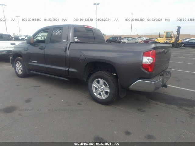 Photo 2 VIN: 5TFRM5F1XJX128747 - TOYOTA TUNDRA 2WD 