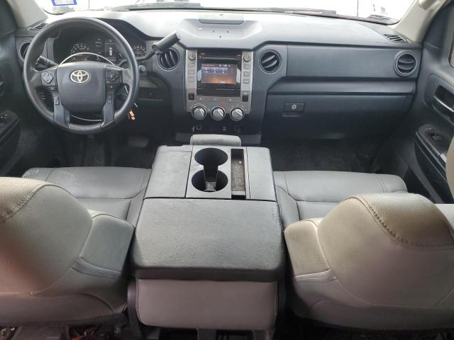 Photo 7 VIN: 5TFRM5F1XKX141581 - TOYOTA TUNDRA DOU 