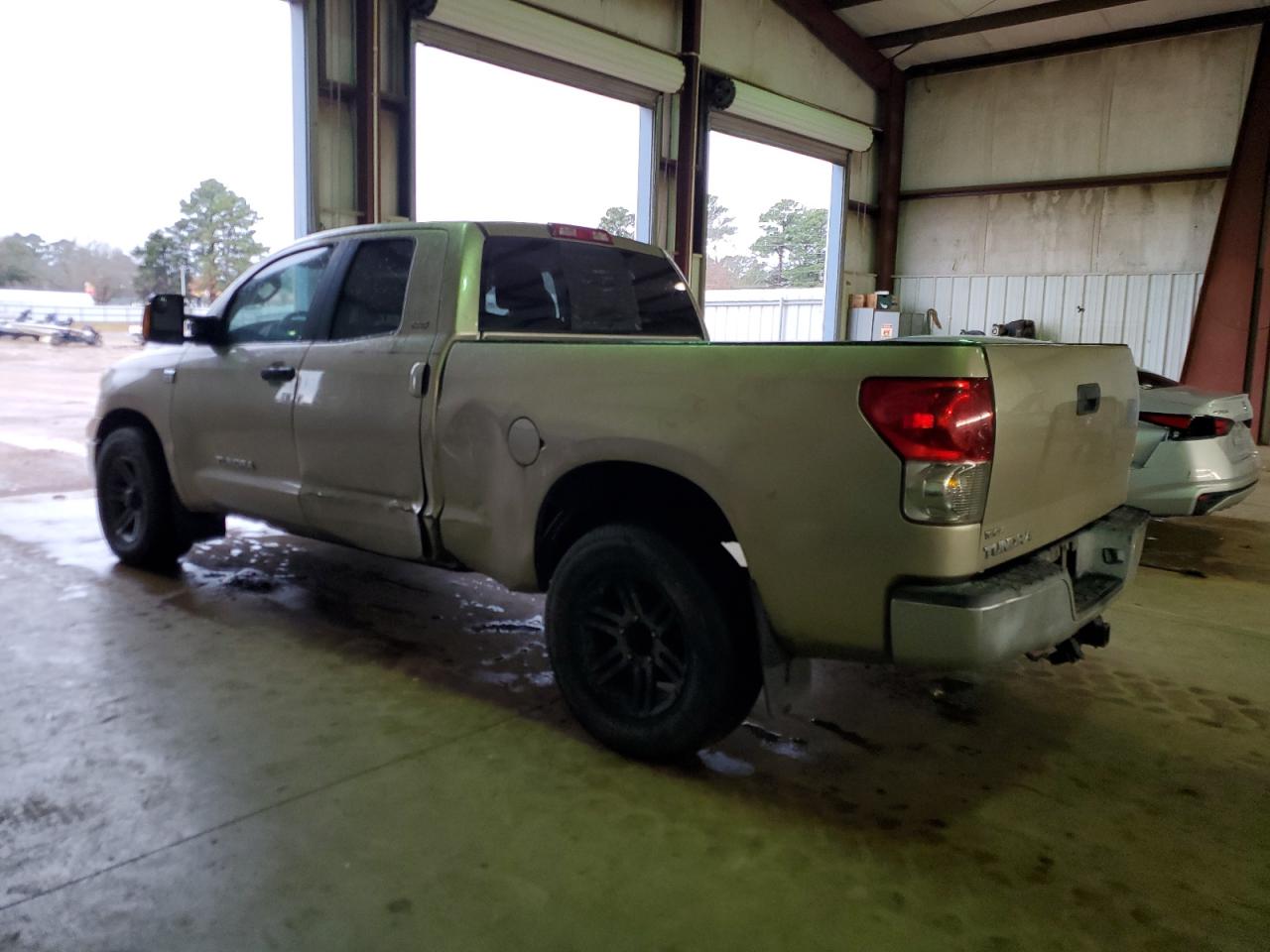 Photo 1 VIN: 5TFRT54107X010804 - TOYOTA TUNDRA 