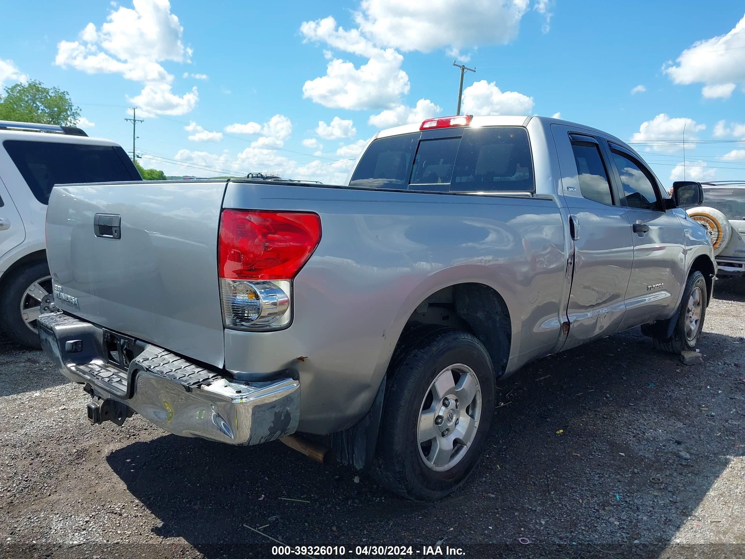 Photo 3 VIN: 5TFRT54127X009508 - TOYOTA TUNDRA 