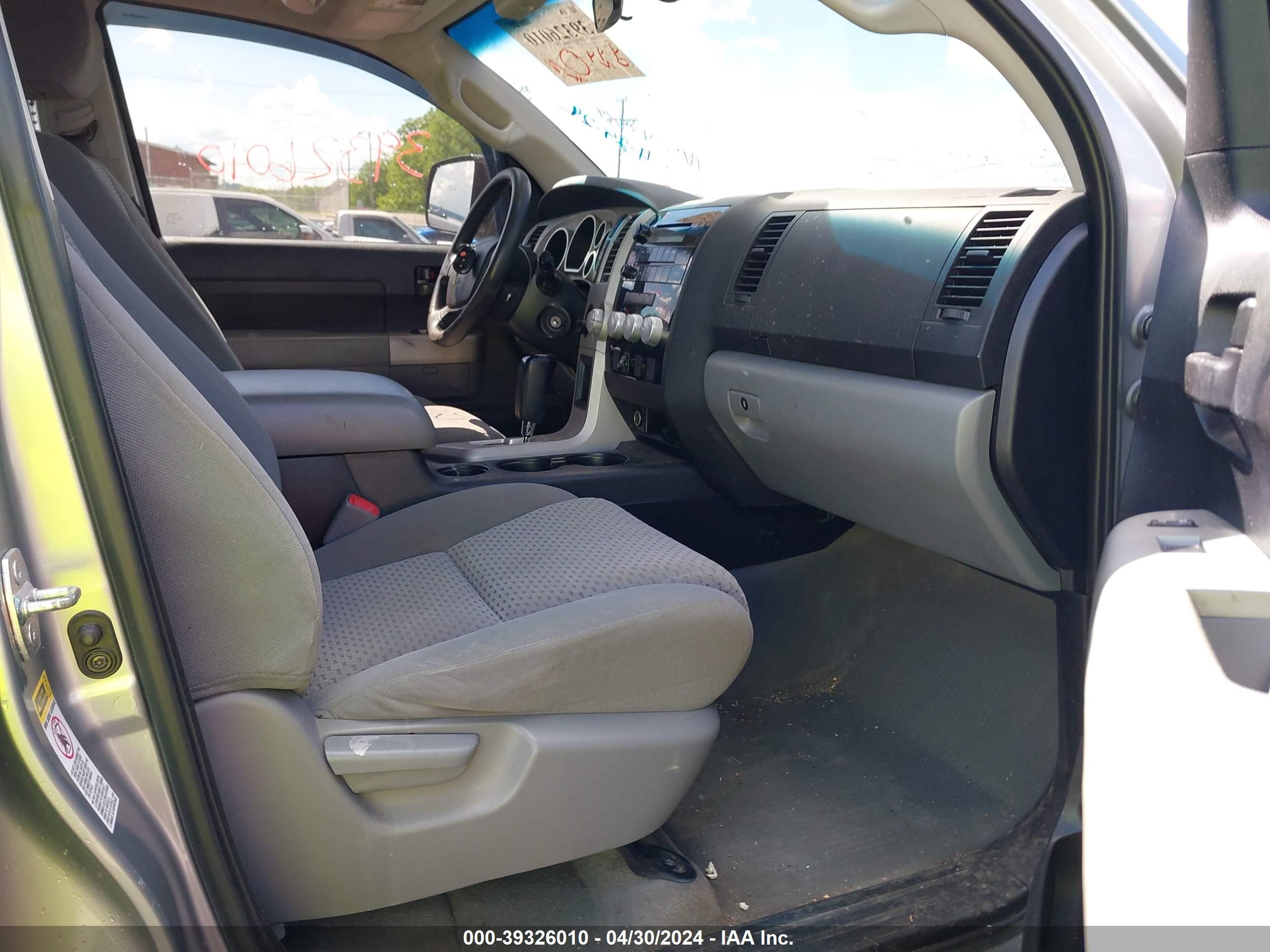 Photo 4 VIN: 5TFRT54127X009508 - TOYOTA TUNDRA 