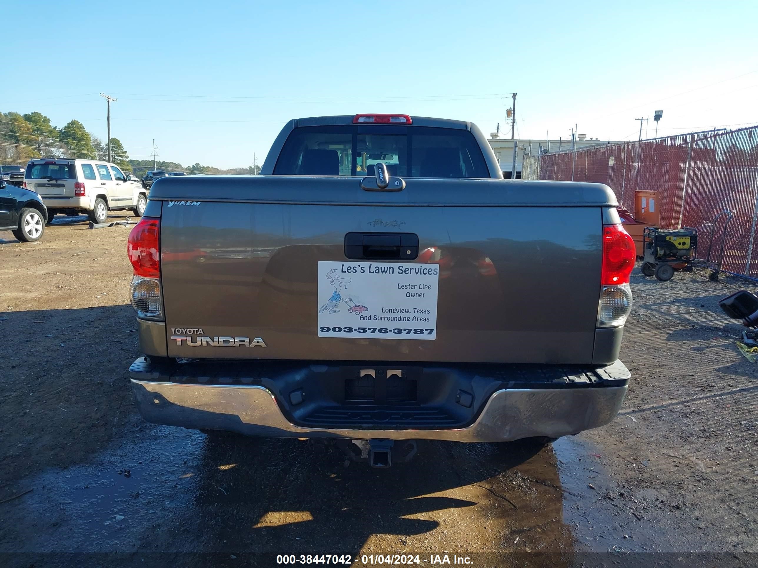 Photo 15 VIN: 5TFRT54137X005418 - TOYOTA TUNDRA 