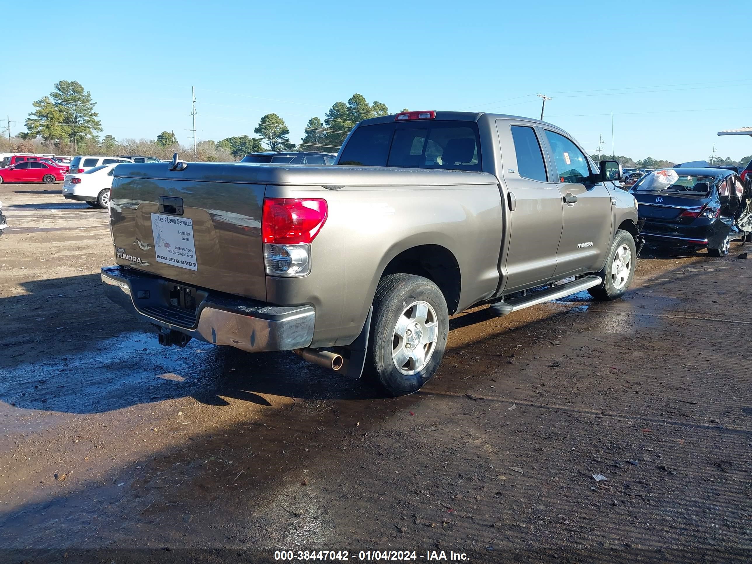 Photo 3 VIN: 5TFRT54137X005418 - TOYOTA TUNDRA 