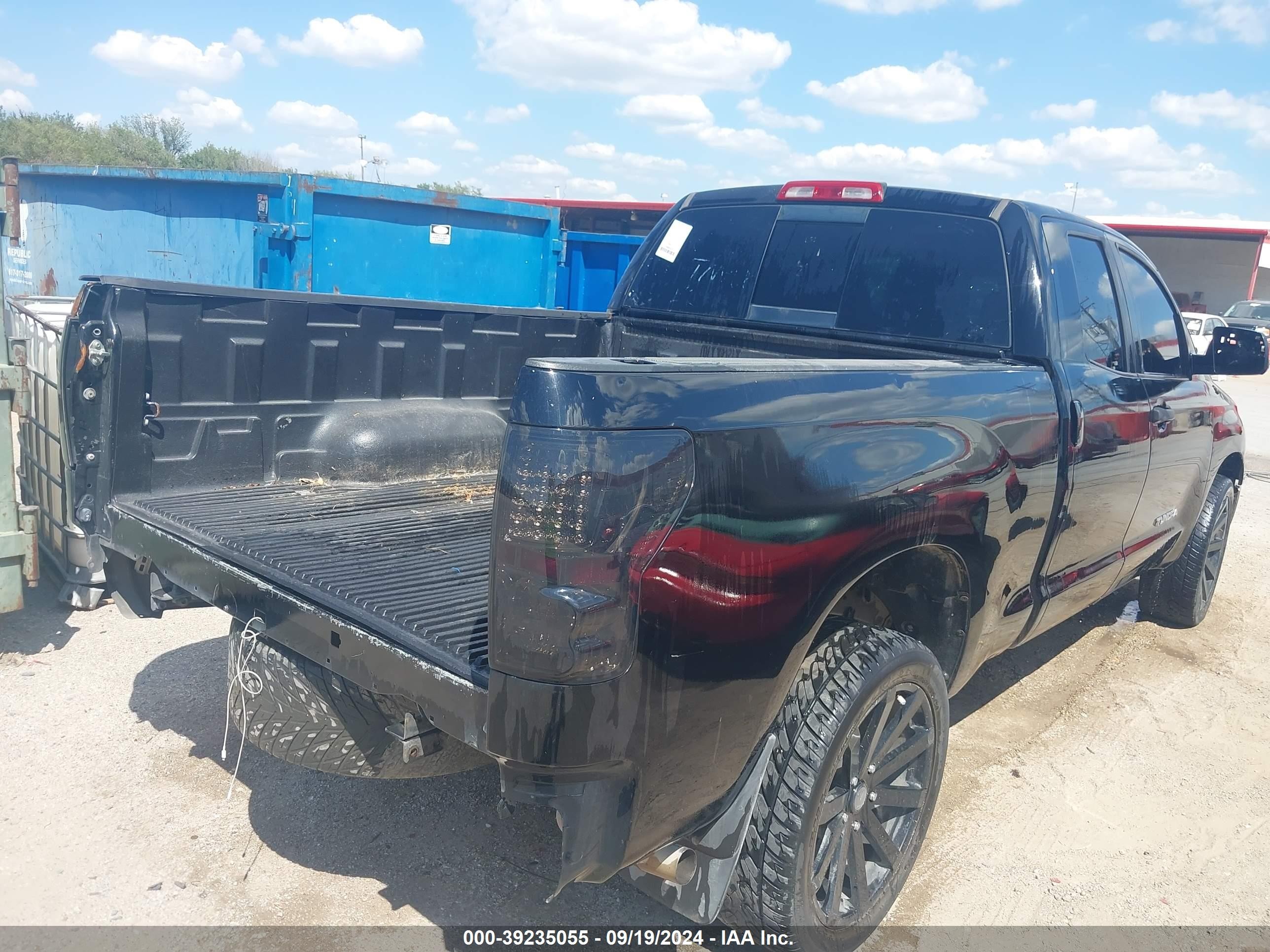 Photo 3 VIN: 5TFRT54147X012605 - TOYOTA TUNDRA 