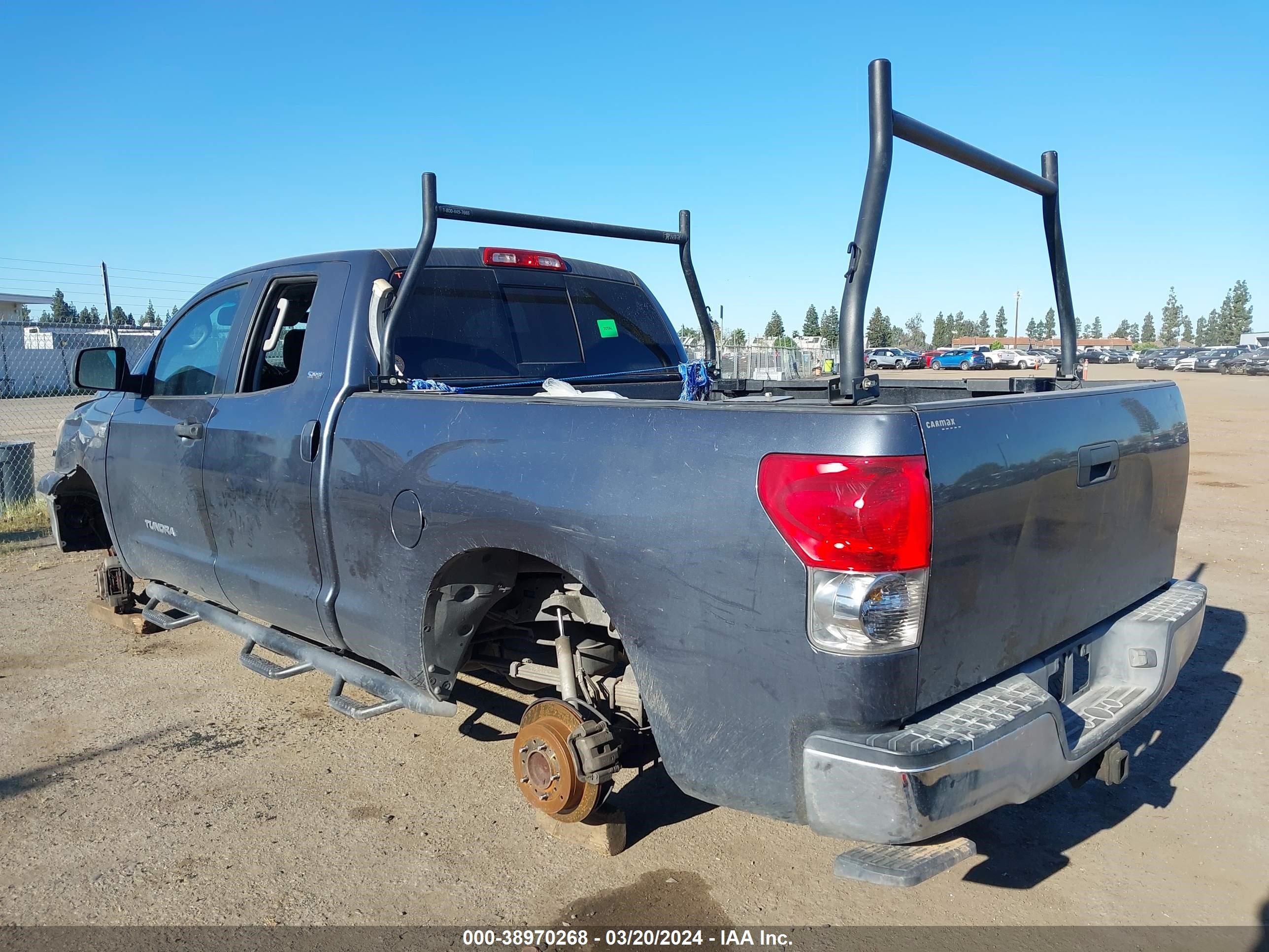 Photo 2 VIN: 5TFRT54157X010801 - TOYOTA TUNDRA 