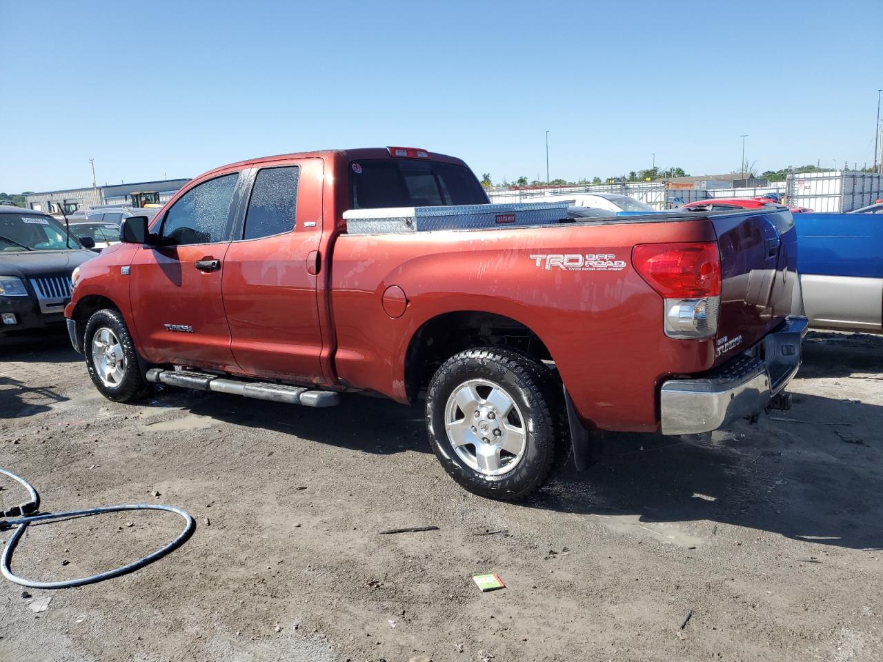 Photo 1 VIN: 5TFRT54197X015998 - TOYOTA TUNDRA 