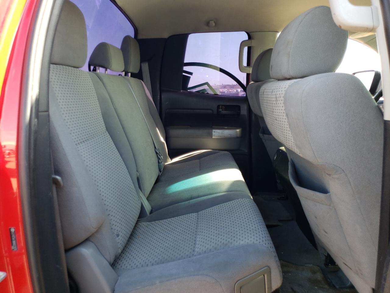 Photo 9 VIN: 5TFRT54198X022970 - TOYOTA TUNDRA 