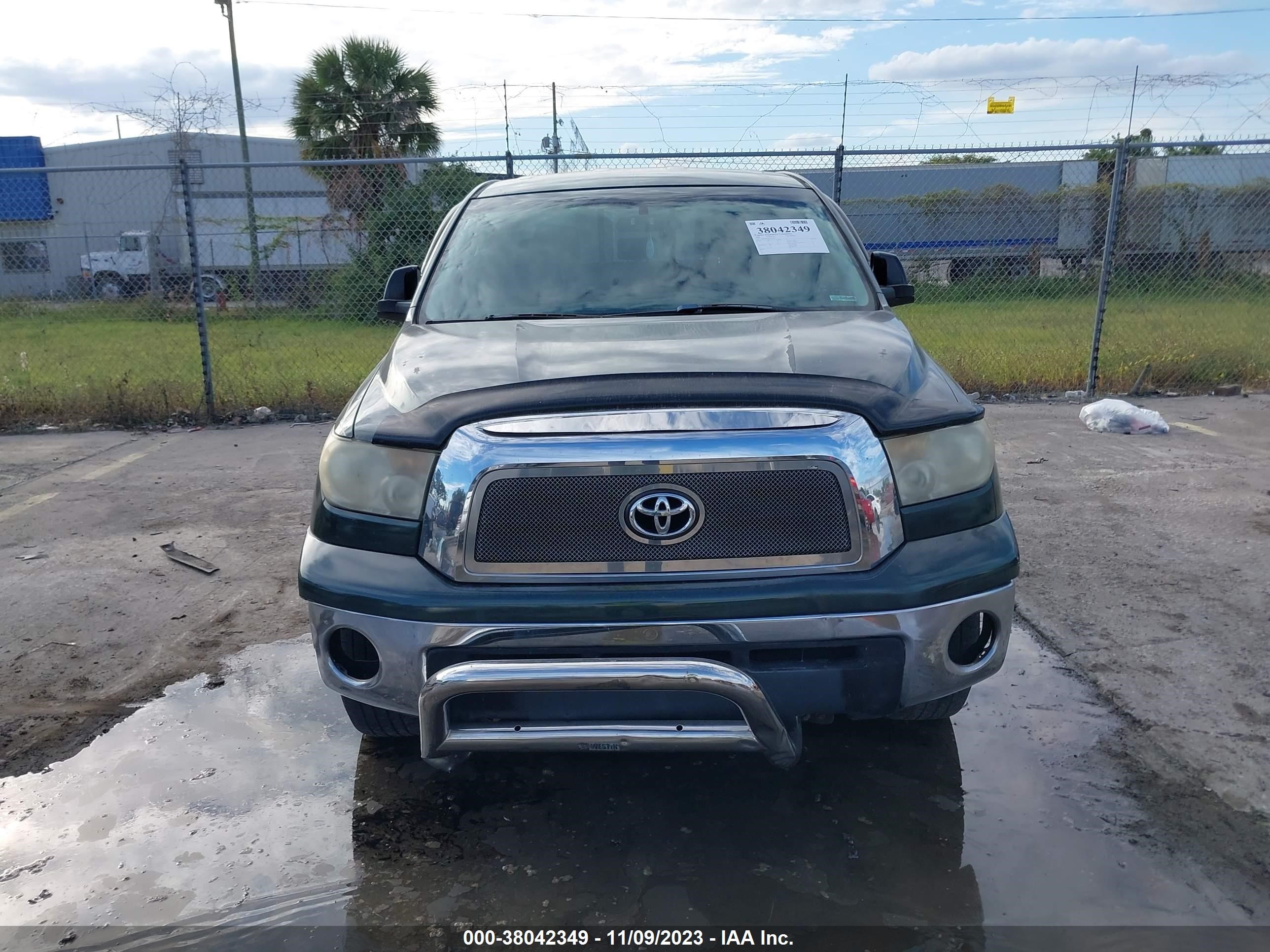 Photo 5 VIN: 5TFRU54168X017058 - TOYOTA TUNDRA 