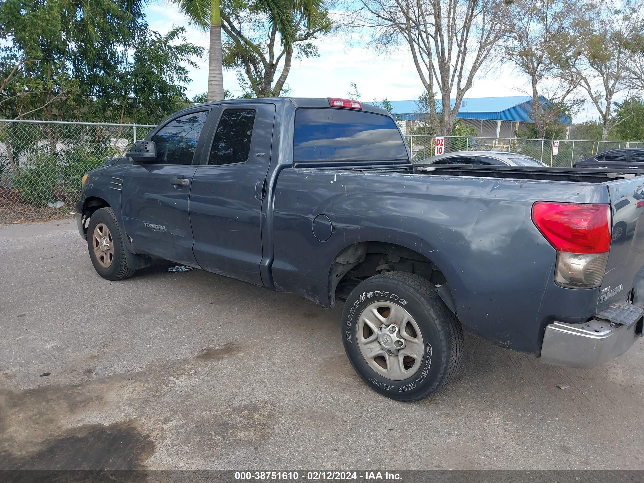 Photo 3 VIN: 5TFRU54178X010135 - TOYOTA TUNDRA 