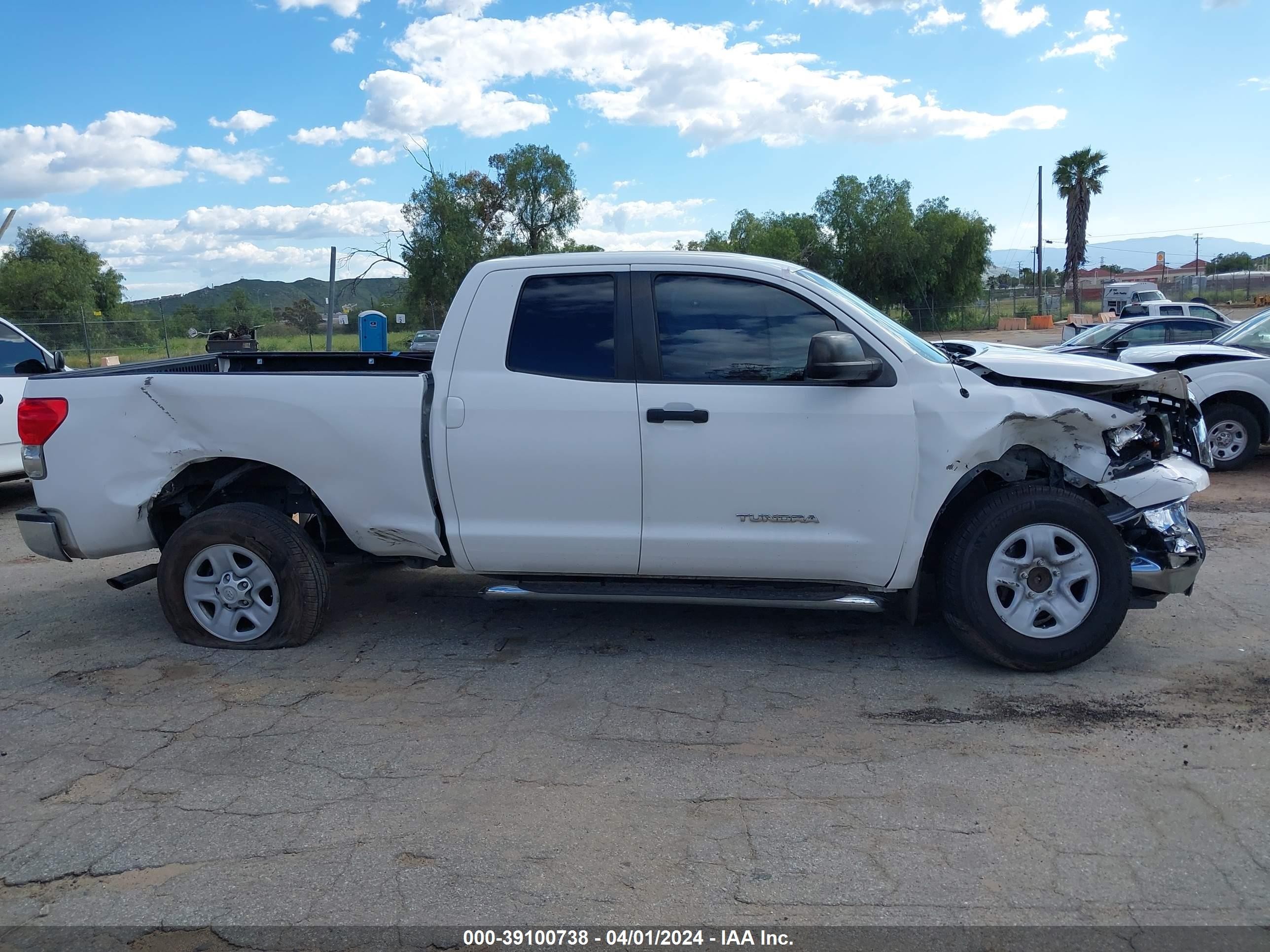 Photo 12 VIN: 5TFRU54179X019452 - TOYOTA TUNDRA 