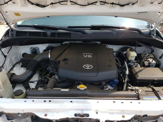 Photo 10 VIN: 5TFRU5F10AX020623 - TOYOTA TUNDRA DOU 