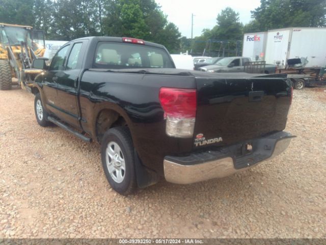 Photo 2 VIN: 5TFRU5F10BX025564 - TOYOTA TUNDRA 