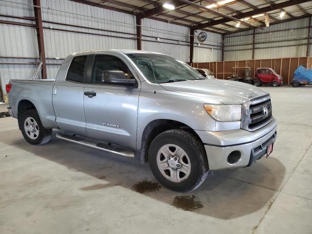 Photo 3 VIN: 5TFRU5F11AX021876 - TOYOTA TUNDRA 