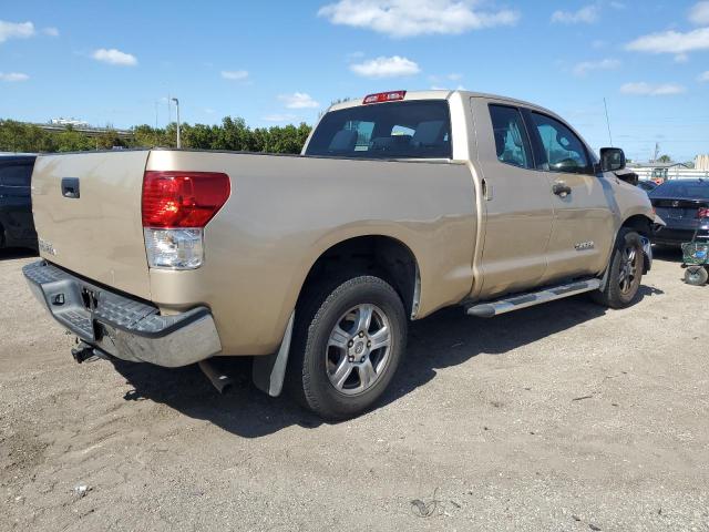 Photo 2 VIN: 5TFRU5F11AX023935 - TOYOTA TUNDRA 