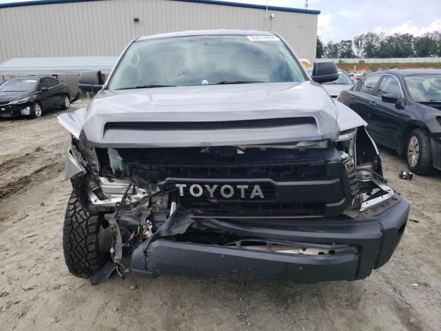 Photo 4 VIN: 5TFRU5F13EX032920 - TOYOTA TUNDRA DOU 