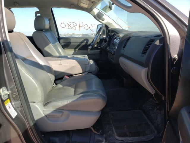 Photo 4 VIN: 5TFRU5F14BX025020 - TOYOTA TUNDRA DOU 