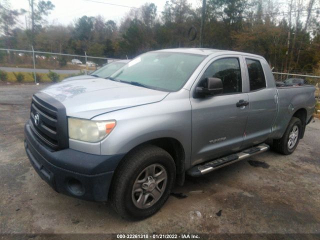 Photo 1 VIN: 5TFRU5F15DX028799 - TOYOTA TUNDRA 2WD TRUCK 