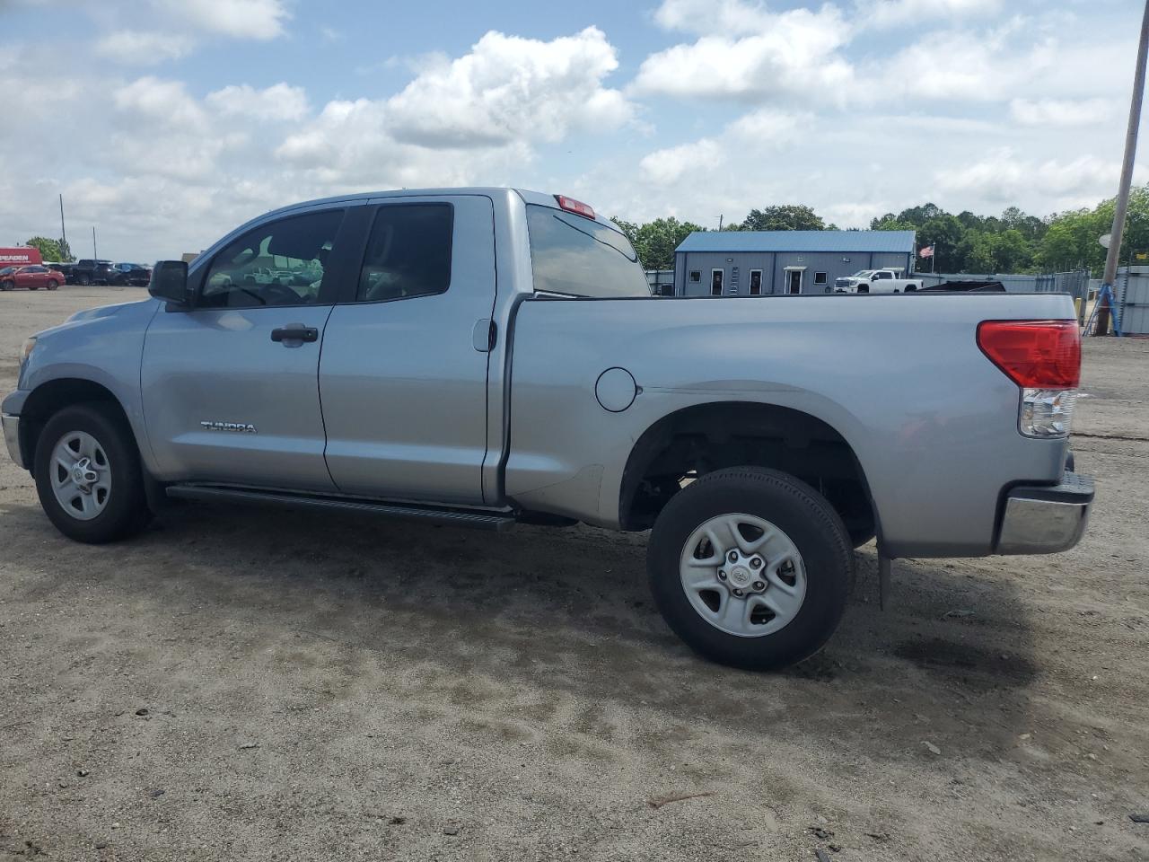 Photo 1 VIN: 5TFRU5F17DX030358 - TOYOTA TUNDRA 