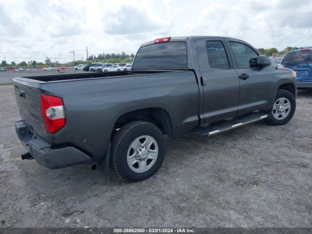 Photo 3 VIN: 5TFRU5F17EX031754 - TOYOTA TUNDRA 