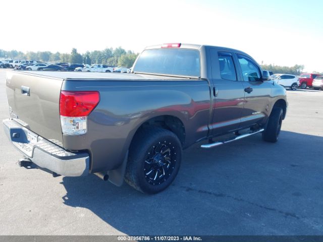 Photo 3 VIN: 5TFRU5F19BX024512 - TOYOTA TUNDRA 2WD TRUCK 