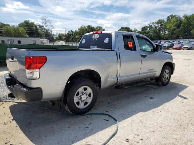 Photo 2 VIN: 5TFRU5F19BX026017 - TOYOTA TUNDRA 