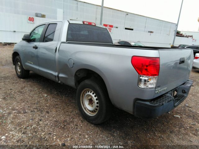 Photo 2 VIN: 5TFRU5F1XAX021004 - TOYOTA TUNDRA 2WD TRUCK 