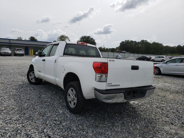 Photo 2 VIN: 5TFRU5F1XAX021956 - TOYOTA TUNDRA DOU 