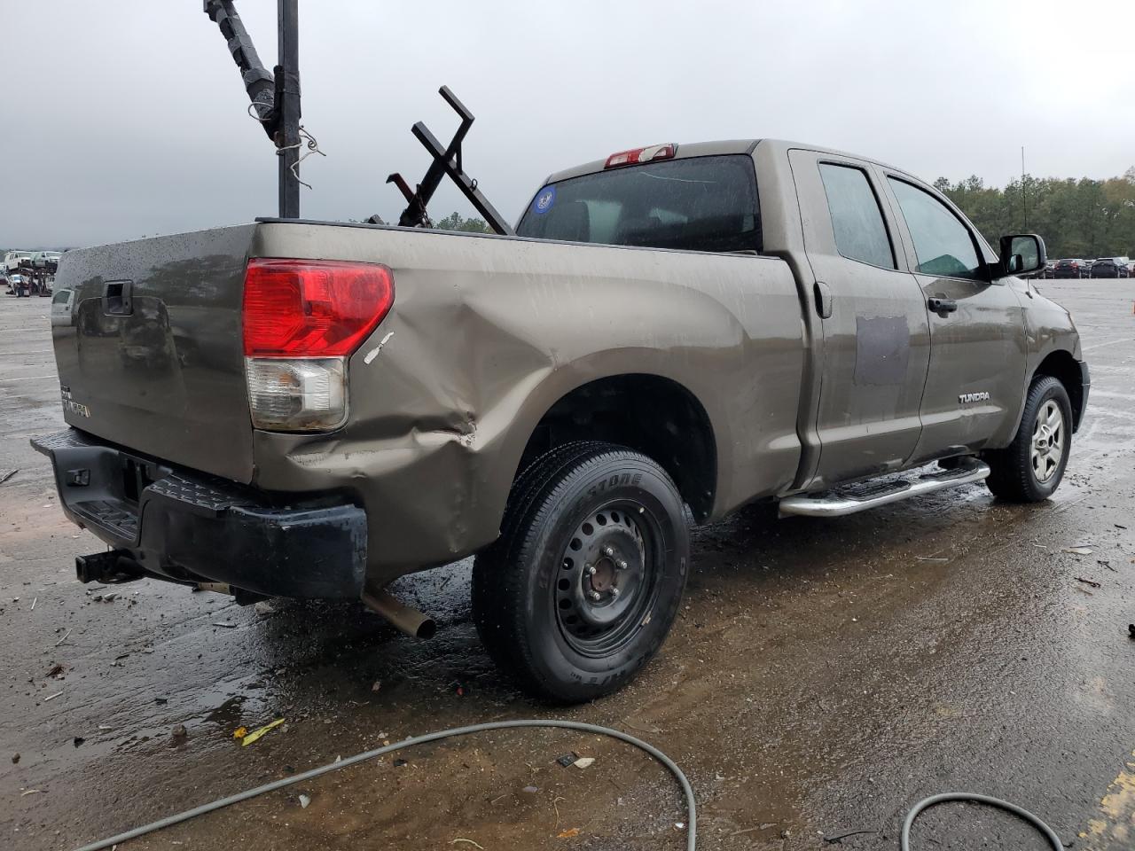 Photo 2 VIN: 5TFRU5F1XBX025734 - TOYOTA TUNDRA 