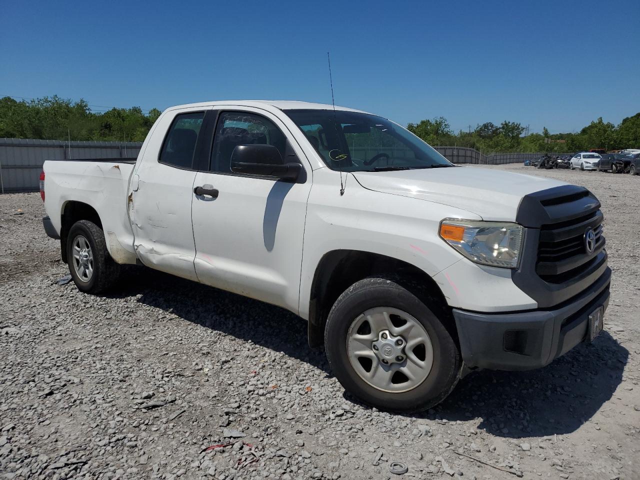 Photo 3 VIN: 5TFRU5F1XEX031893 - TOYOTA TUNDRA 