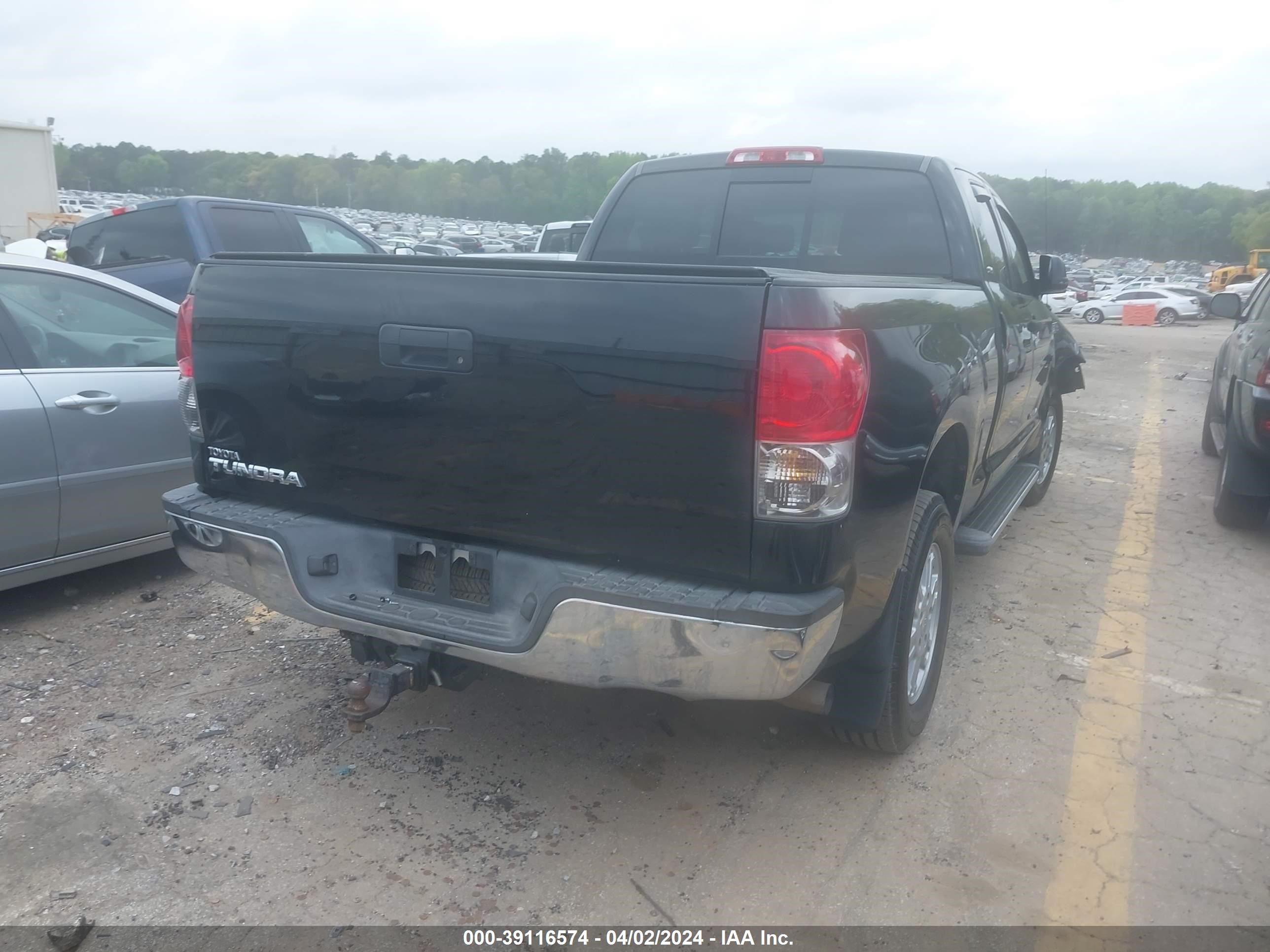 Photo 3 VIN: 5TFRV54107X020968 - TOYOTA TUNDRA 