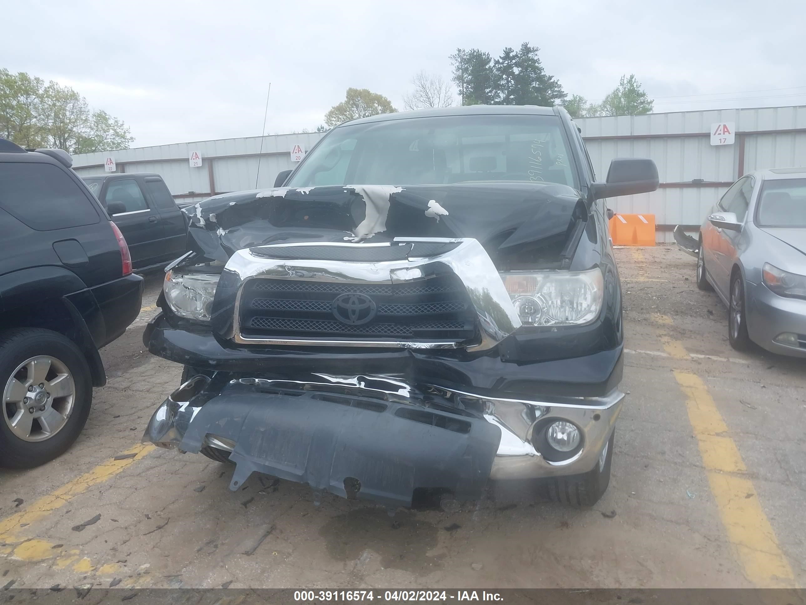 Photo 5 VIN: 5TFRV54107X020968 - TOYOTA TUNDRA 