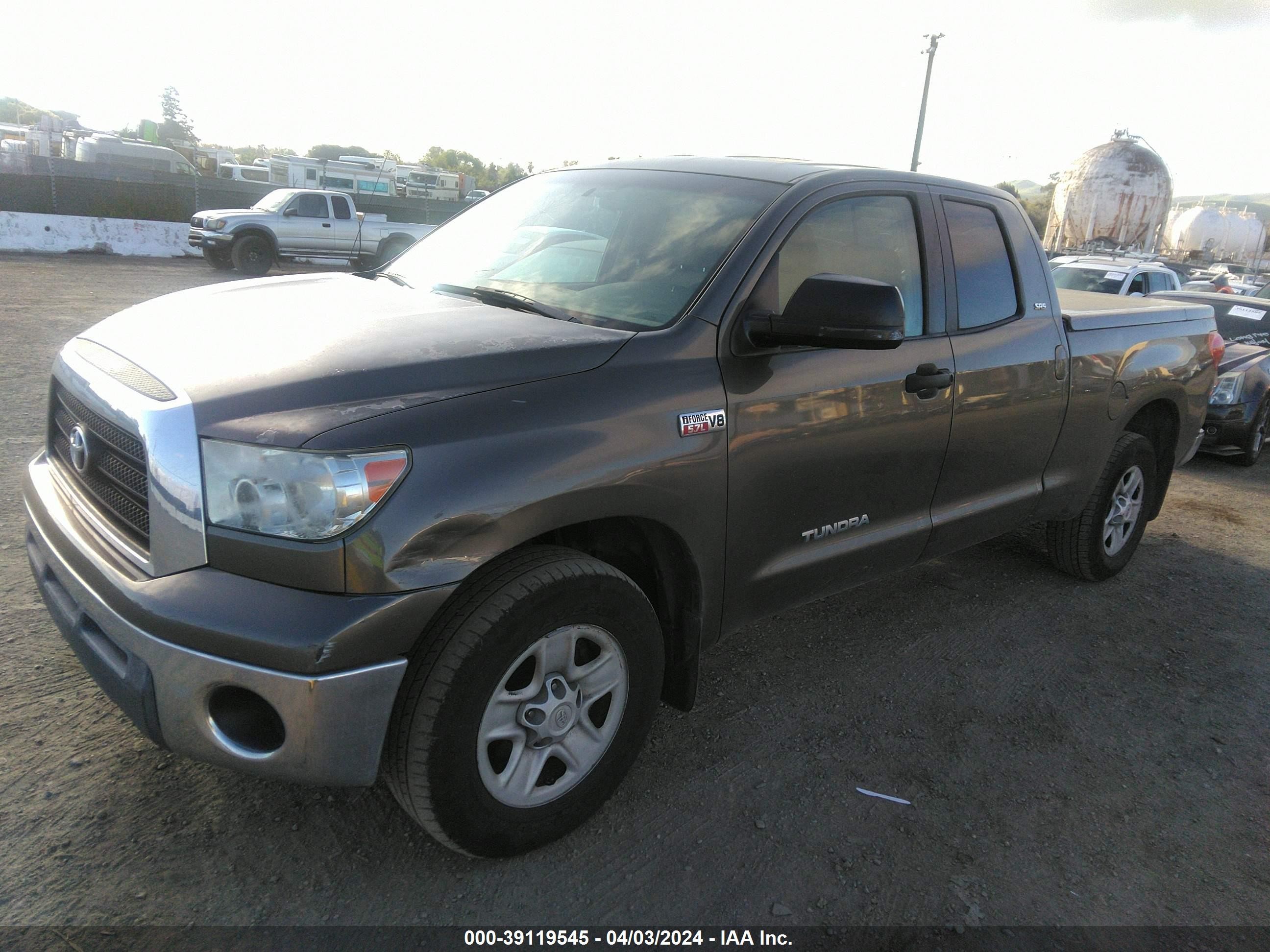 Photo 1 VIN: 5TFRV54107X022896 - TOYOTA TUNDRA 