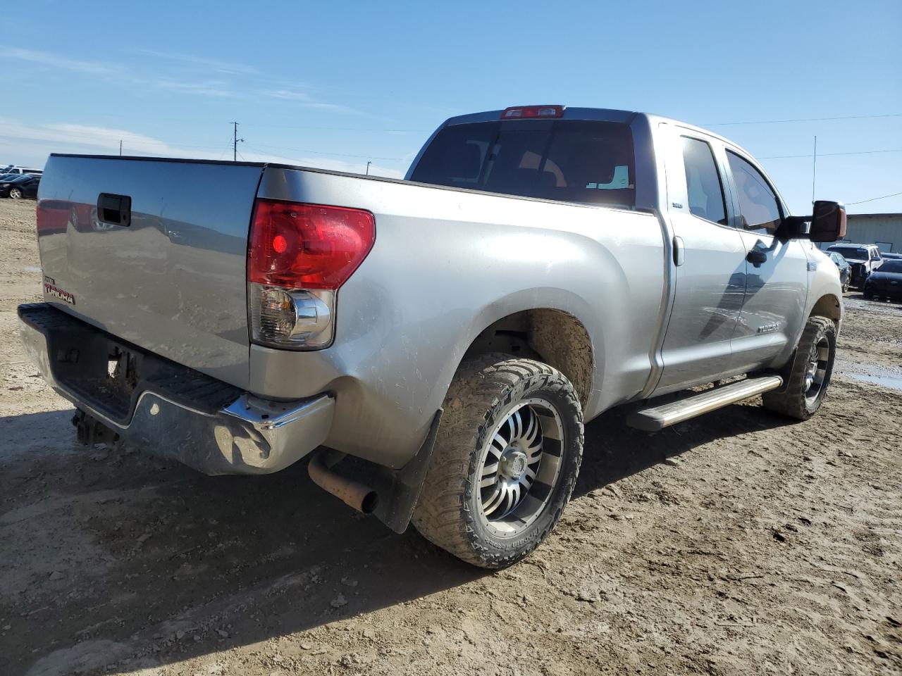 Photo 2 VIN: 5TFRV54117X007064 - TOYOTA TUNDRA 