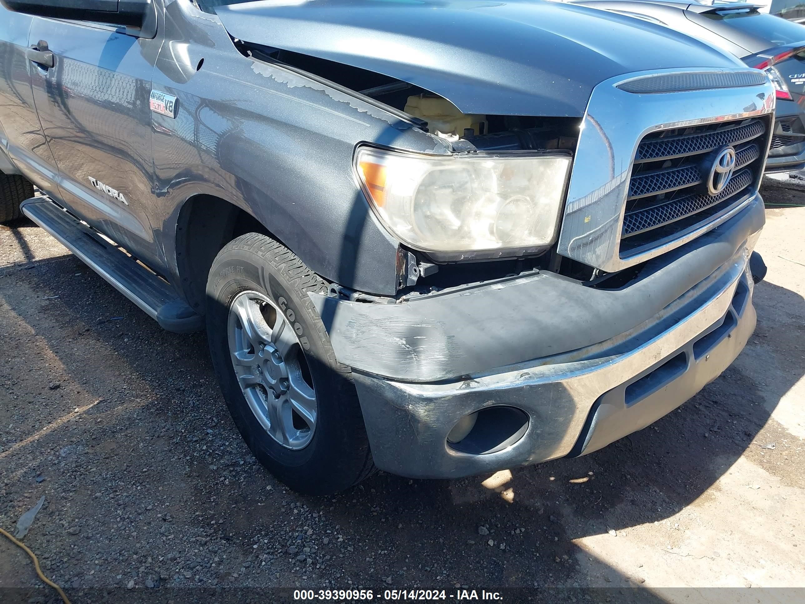 Photo 11 VIN: 5TFRV54117X010496 - TOYOTA TUNDRA 