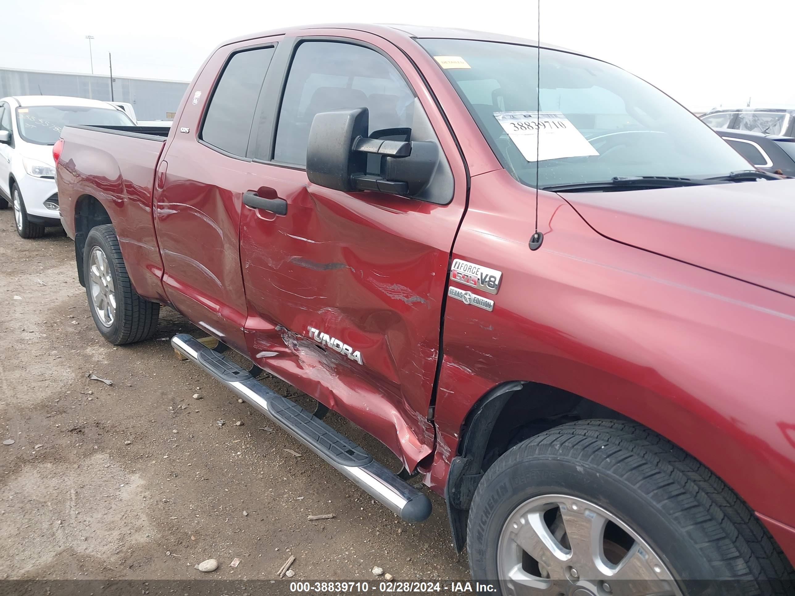 Photo 5 VIN: 5TFRV54118X039580 - TOYOTA TUNDRA 