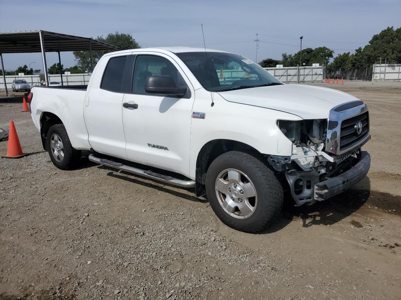 Photo 3 VIN: 5TFRV54118X051602 - TOYOTA TUNDRA 